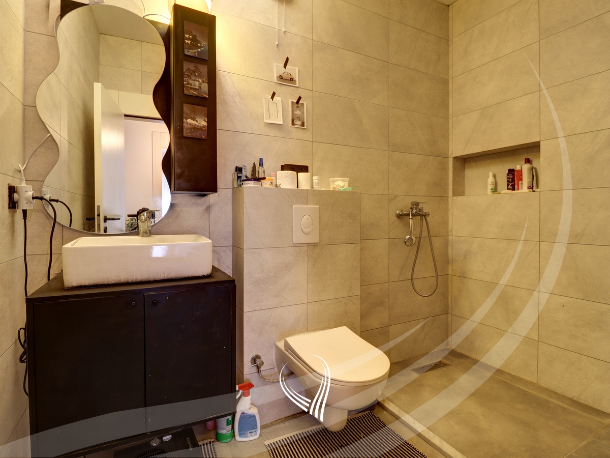 Banesë me 2 dhoma gjumi në shitje në lagjen Mati 110