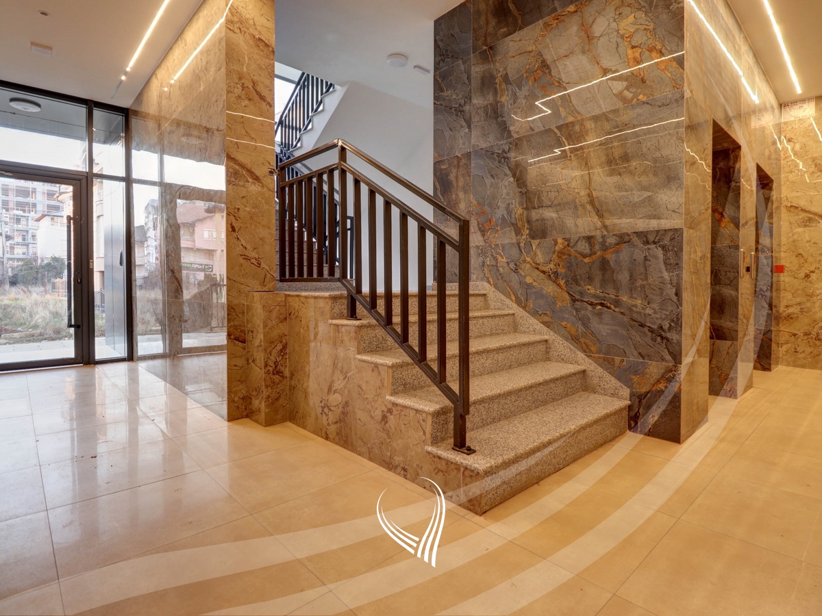 Banesë me 3 dhoma gjumi në shitje në lagjen Mati 112