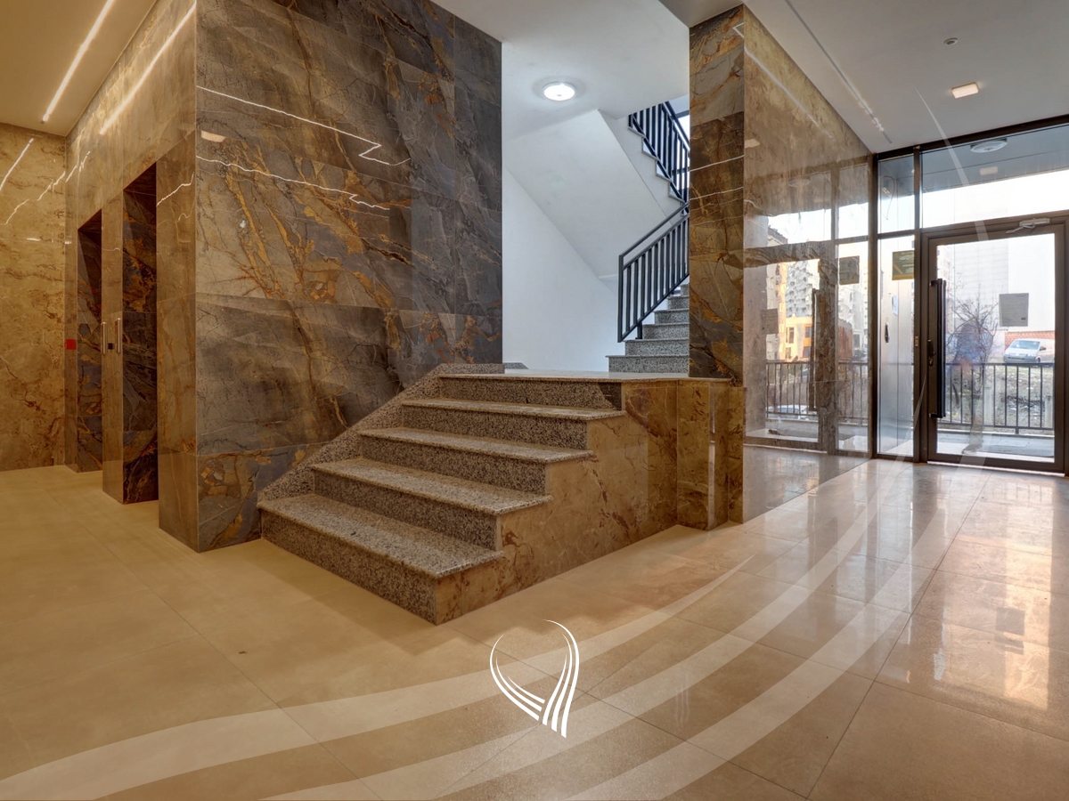 Banesë me 1 dhomë gjumi në shitje në lagjen Mati 16