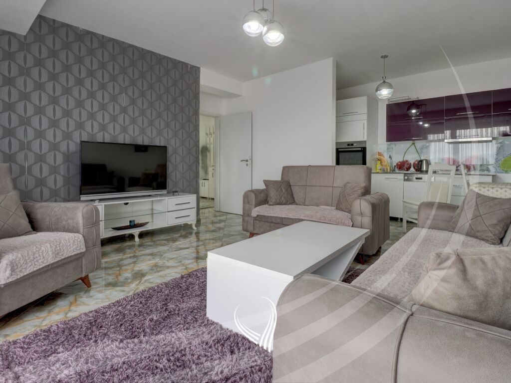 Penthouse me 2 dhoma gjumi me qira në Qendër1