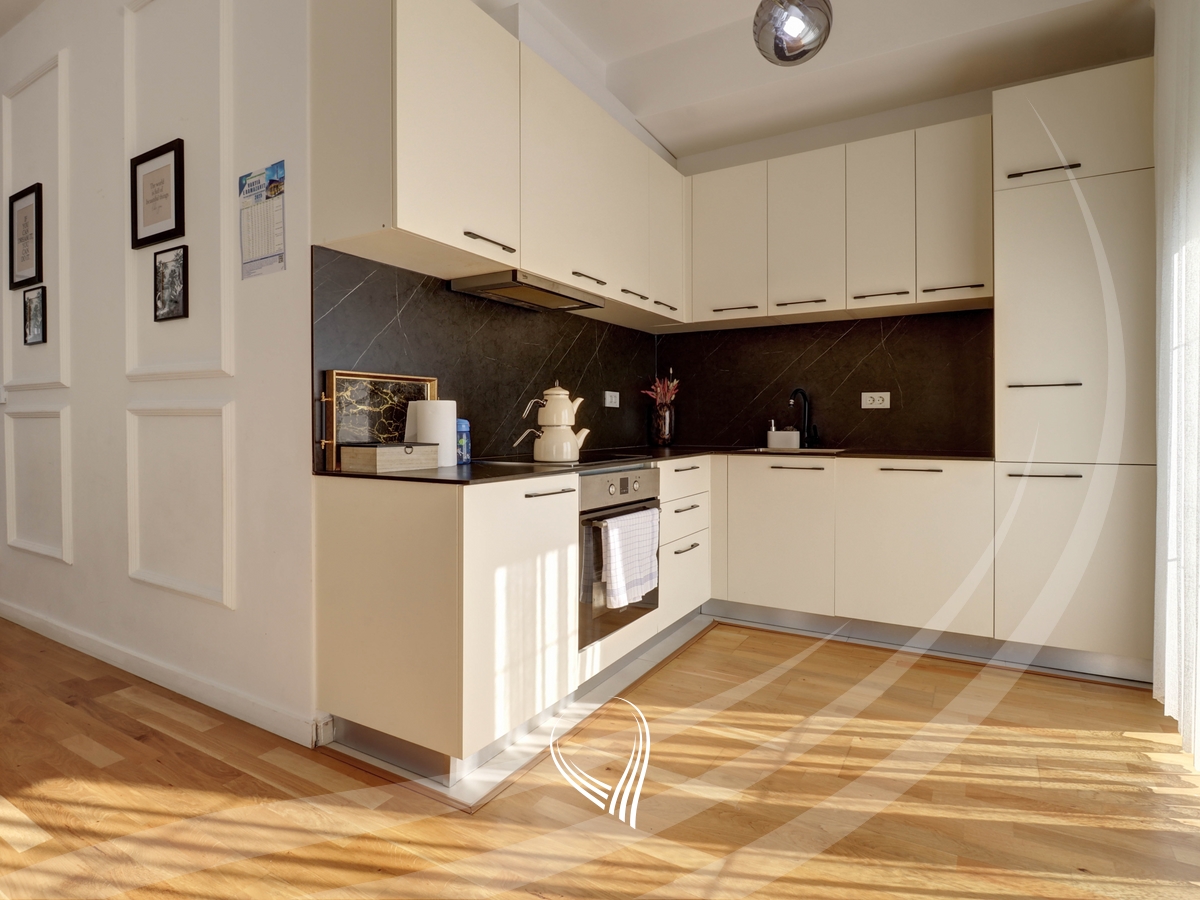 3 bedroom house for rent in Royal Green Residence neighborhood2