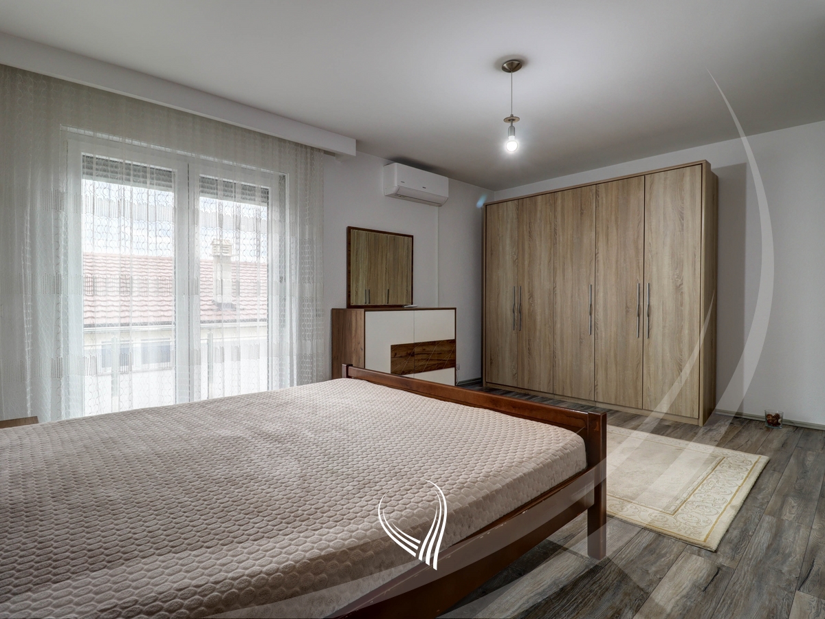 5 bedroom house for rent in Qendresa neighborhood9
