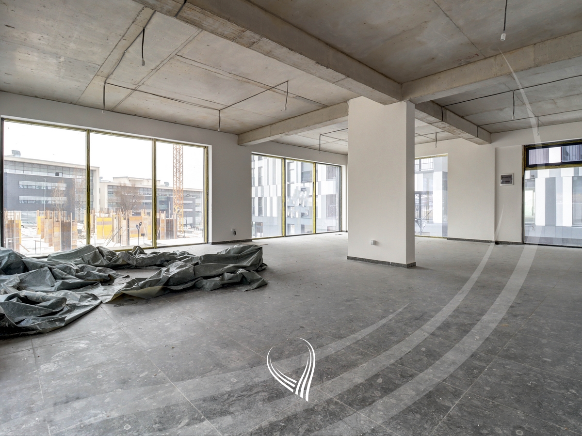 241m2 commercial space for rent in the New Prishtina neighborhood – Grey Towers3