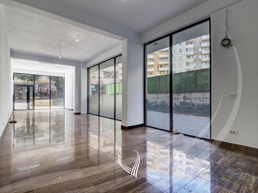 Lokal 75m2 me qira në lagjen Mati 11