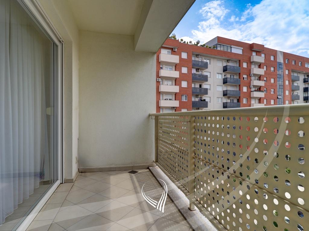 Banesë me 2 dhoma gjumi me qira në lagjen Mati 1 – Rruga B8