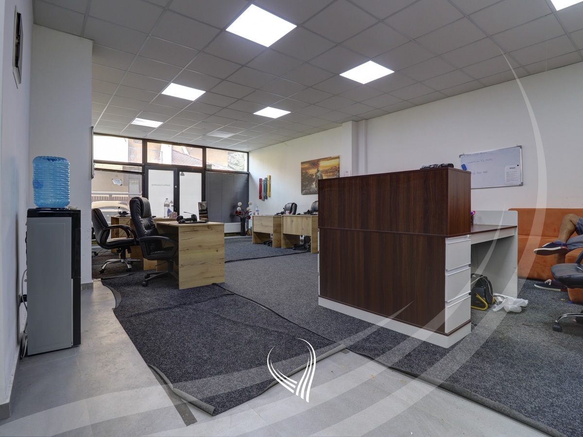 Lokal 109.03m2 me qira në lagjen Mati 14