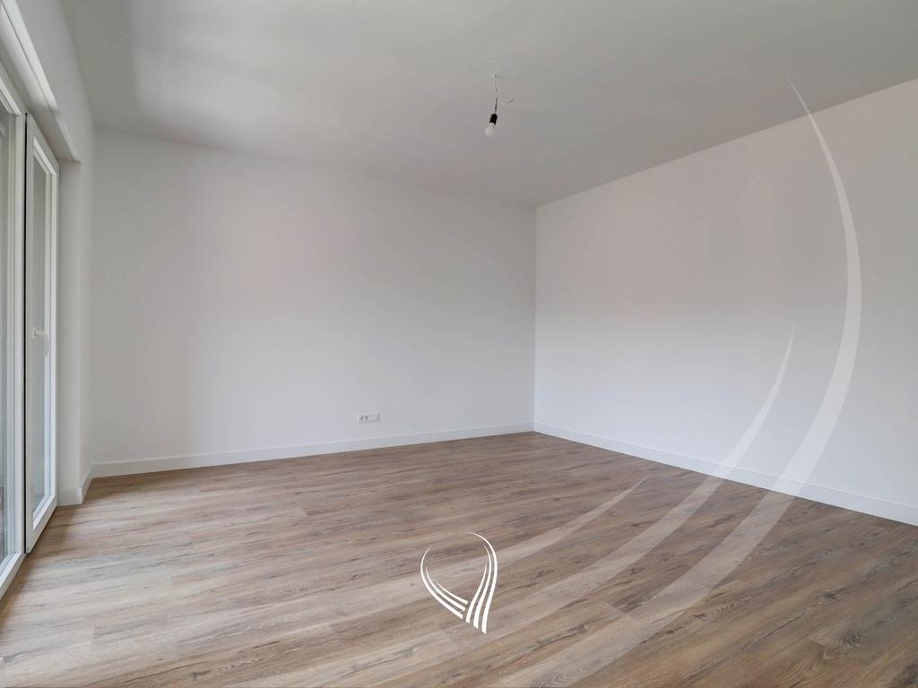 Office with 3 work rooms for rent in the Aktash neighborhood2