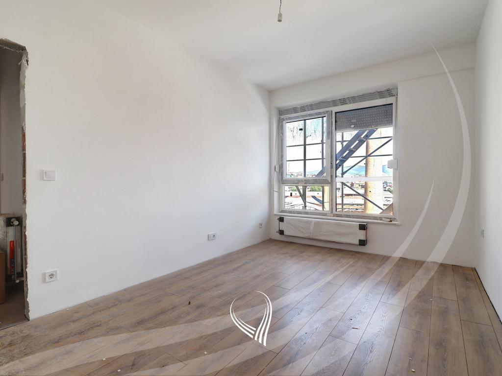 1 bedroom apartment for sale in Tophane neighborhood4