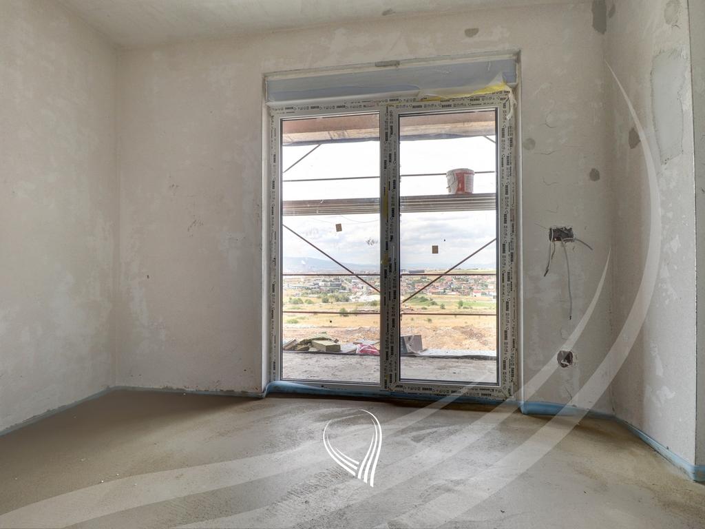 Banesë me 3 dhoma gjumi në shitje në lagjen Arbëria-Dragodan1