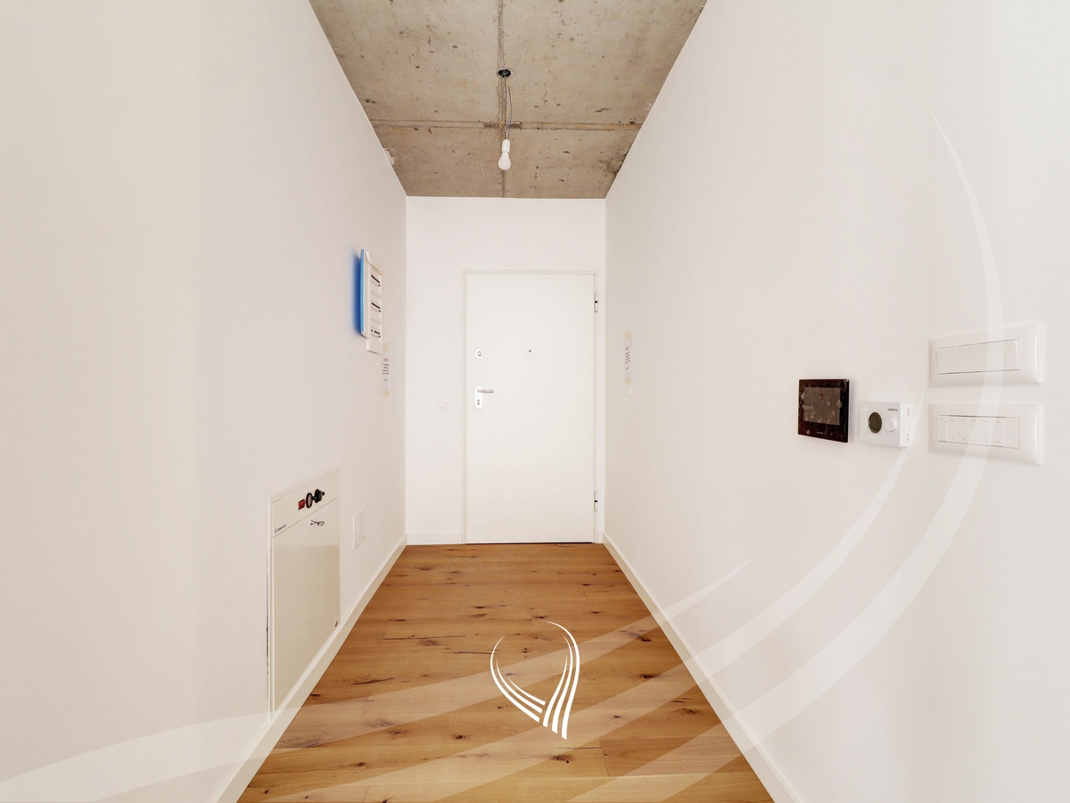Office space with 4 rooms for rent in the Mati 1 neighborhood9