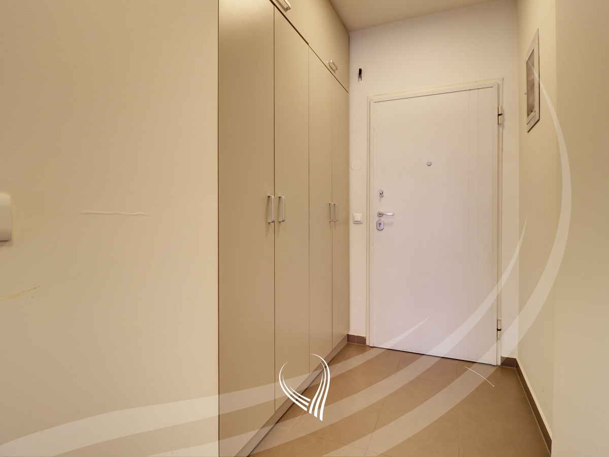 80m2 office for rent in Mati 1 neighborhood6