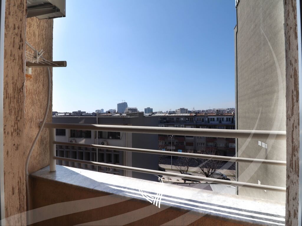 35m2 penthouse for rent in the Center4