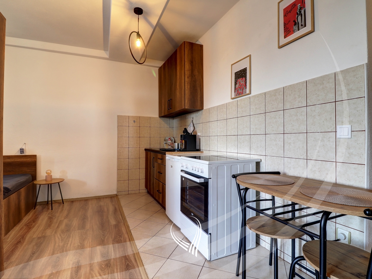 35m2 penthouse for rent in the Center2