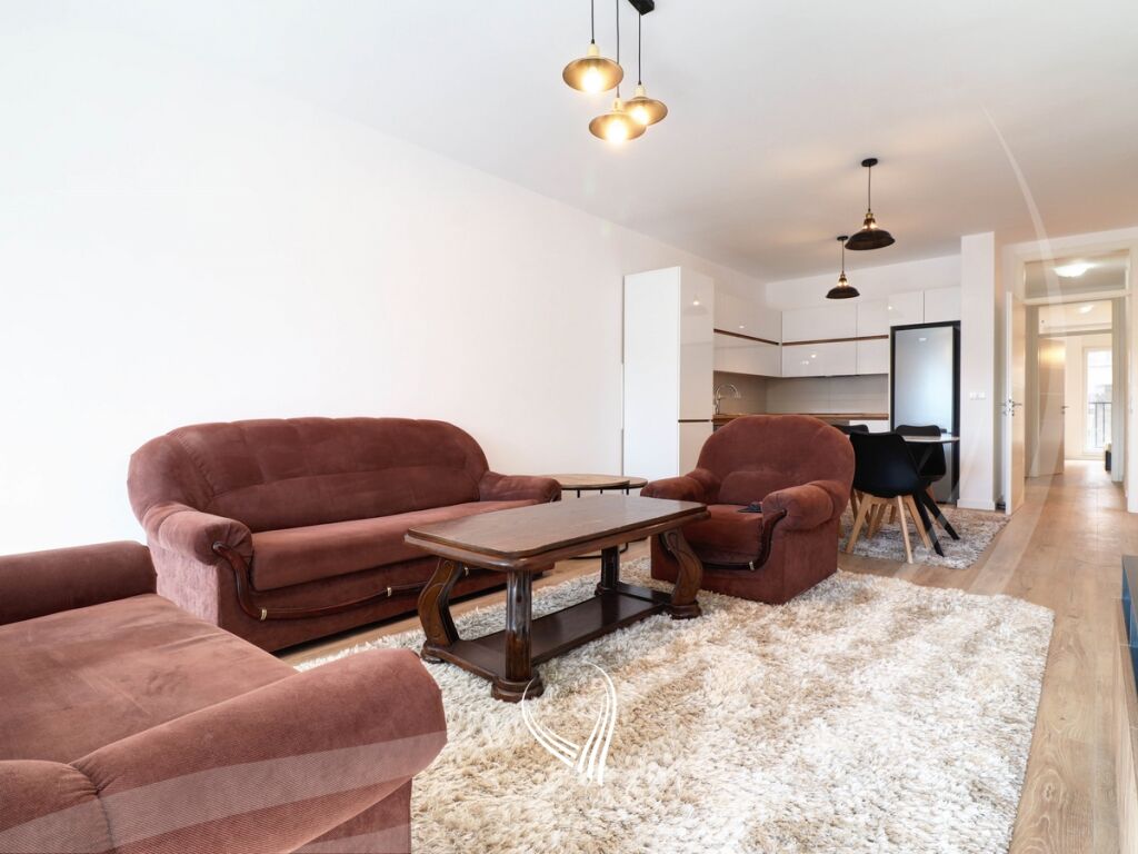 Banes me 2 dhoma gjumi me qira në lagjen Mati 12