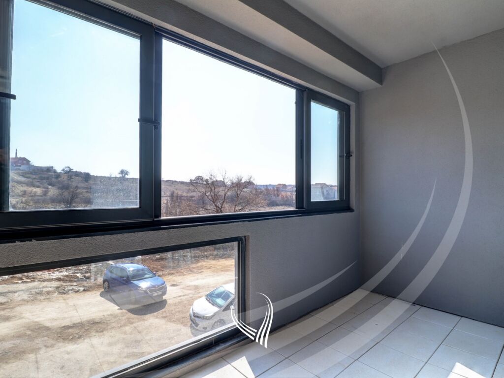 Banes me 2 dhoma gjumi me qira në lagjen Mati 19