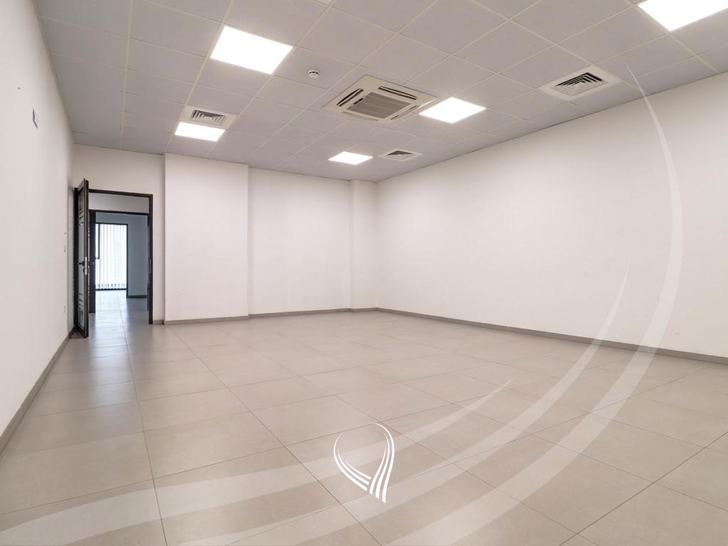 400m2 office space for rent in Lakrishtë neighborhood – Ramiz Sadiku Complex11