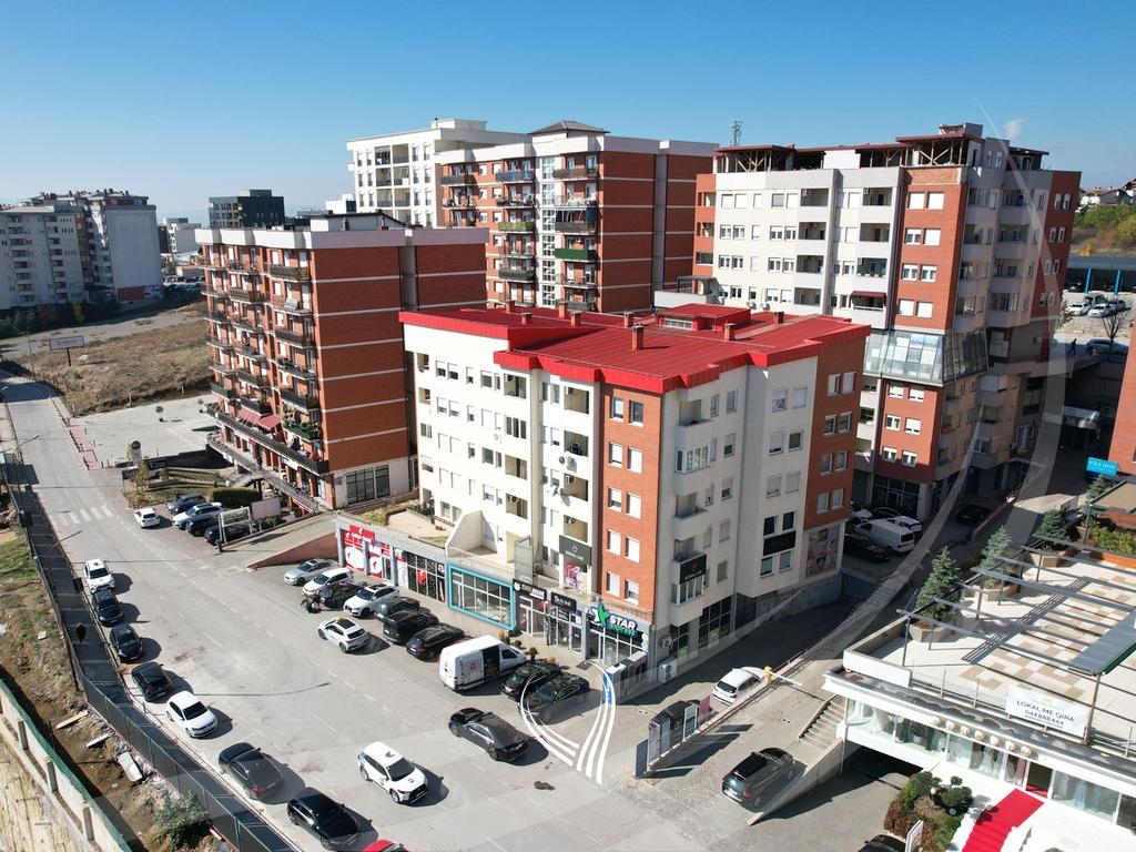 147m2 commercial space for rent in the Arbëria – Dragodan neighborhood7