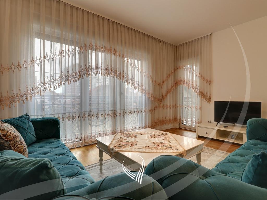 3-bedroom apartment for sale in the Muhaxherëve neighborhood – Royal Dodona1