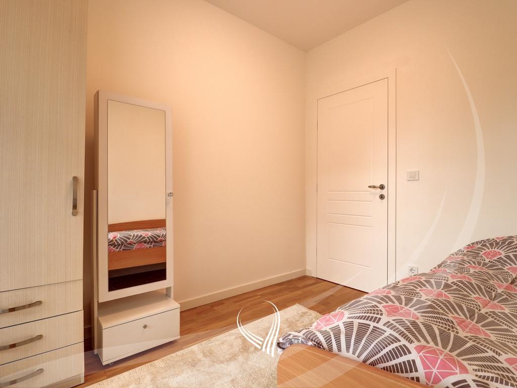 3-bedroom apartment for sale in the Muhaxherëve neighborhood – Royal Dodona8