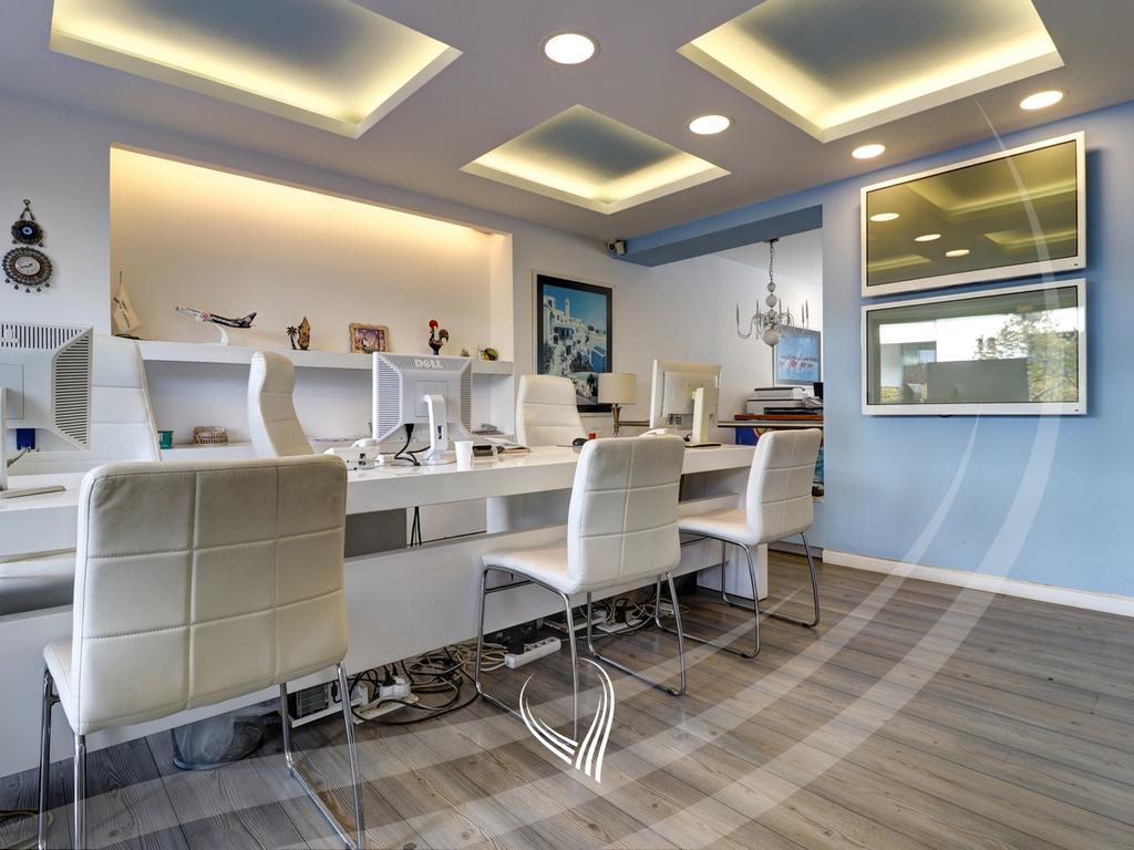 Lokal 90m2 me qira në Qendër