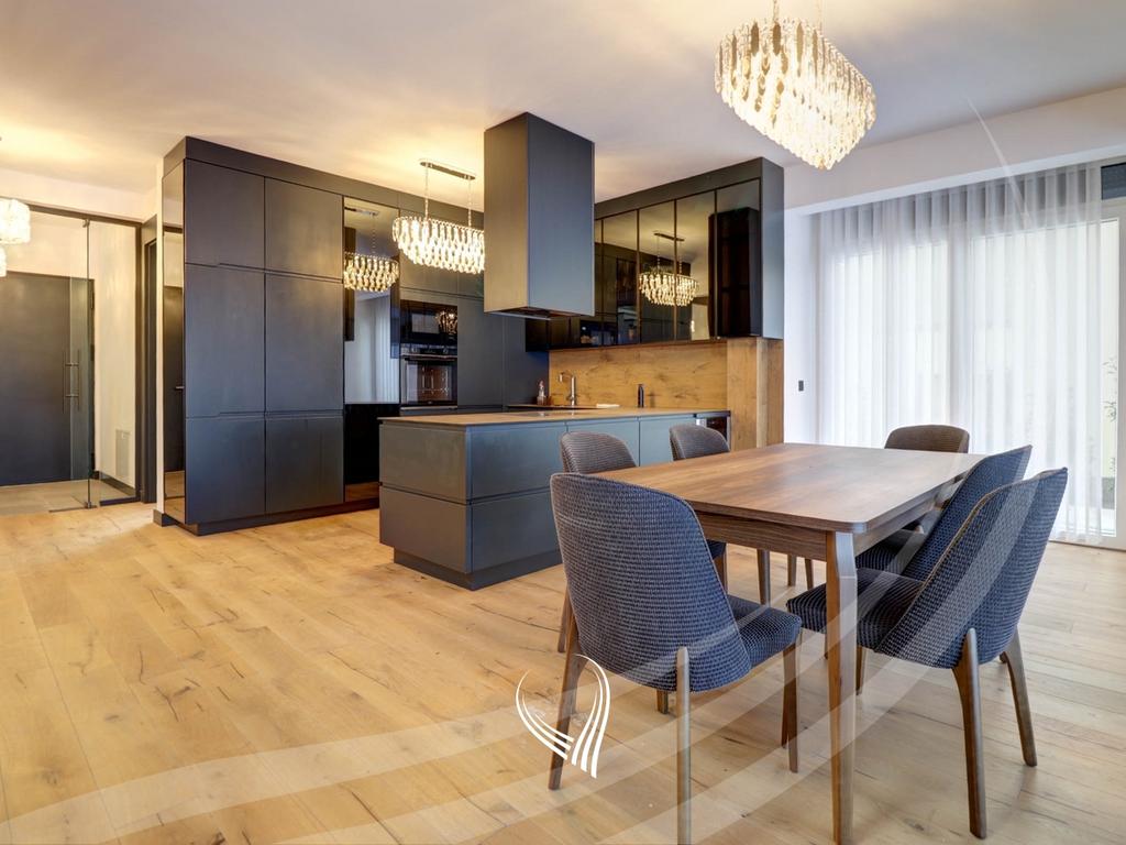 340m2 house for rent in the Marigona Hill neighborhood3