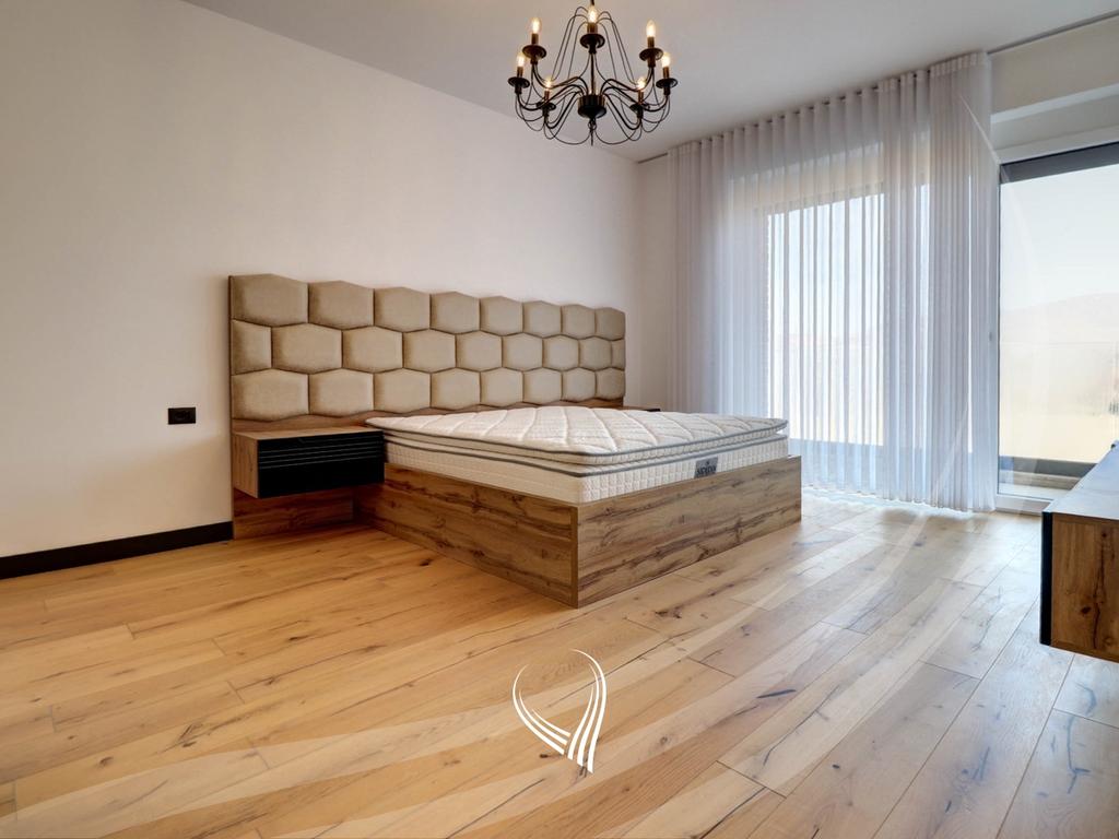 340m2 house for rent in the Marigona Hill neighborhood7