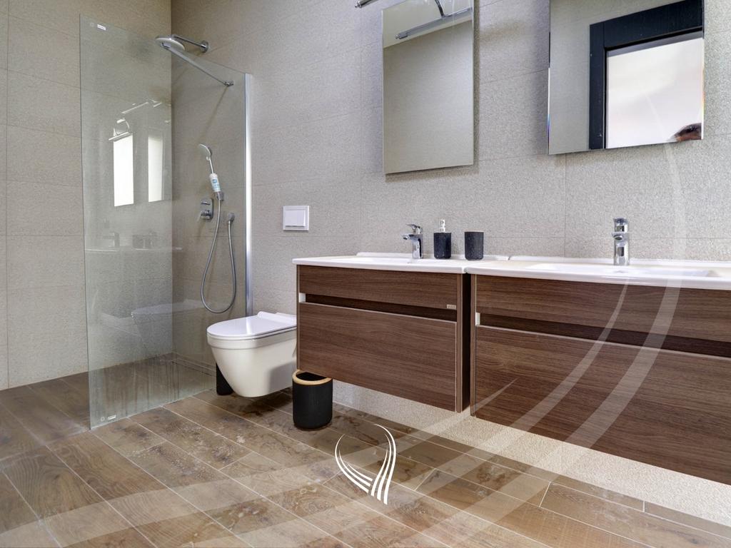 340m2 house for rent in the Marigona Hill neighborhood17