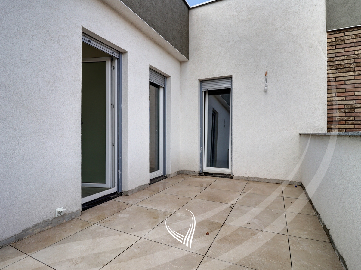 Penthouse with 4 bedrooms for sale in the Velania neighborhood9