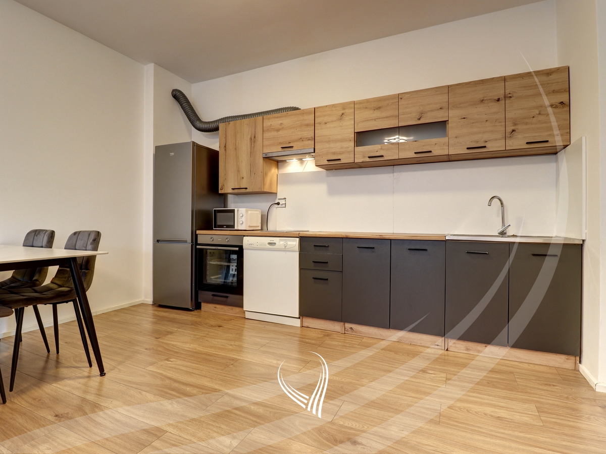 Banesë me 2 dhoma gjumi me qira në lagjen Aktash5