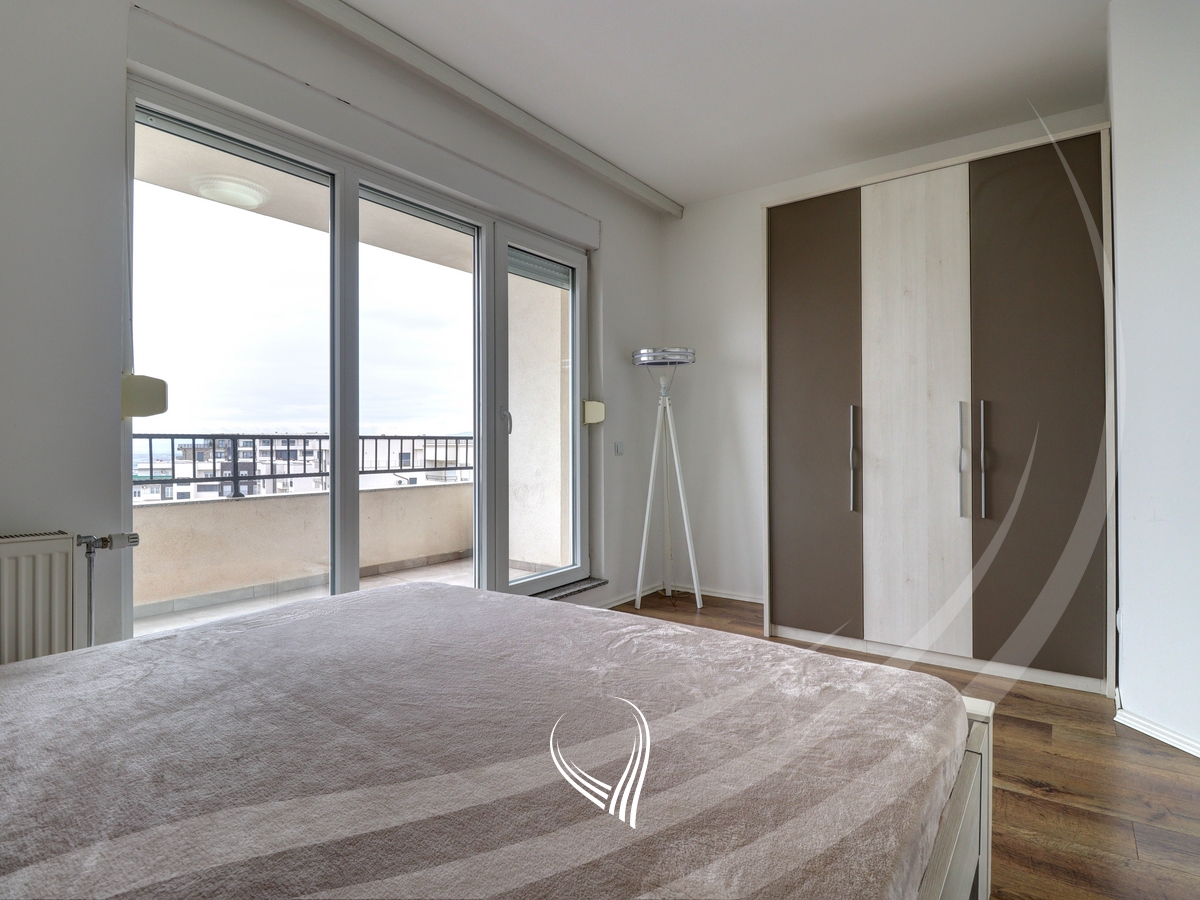 Banesë me 3 dhoma gjumi me qira në lagjen Arbëria – Dragodan5