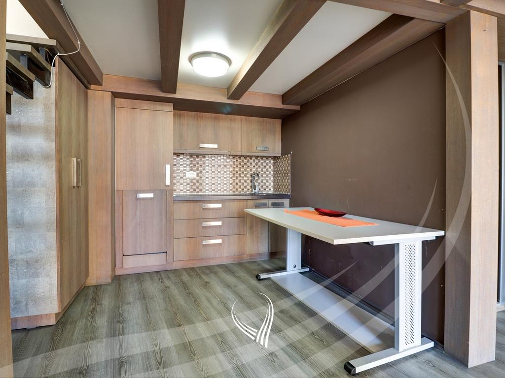 80m2 commercial space for rent in the Arbëria neighborhood – Dragodan3