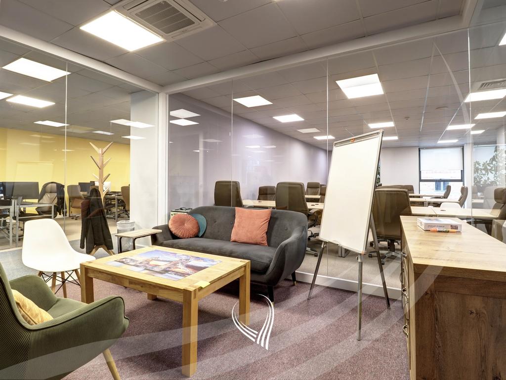 Office 667m2 for rent in the Lakrishte neighborhood - Icon Tower9