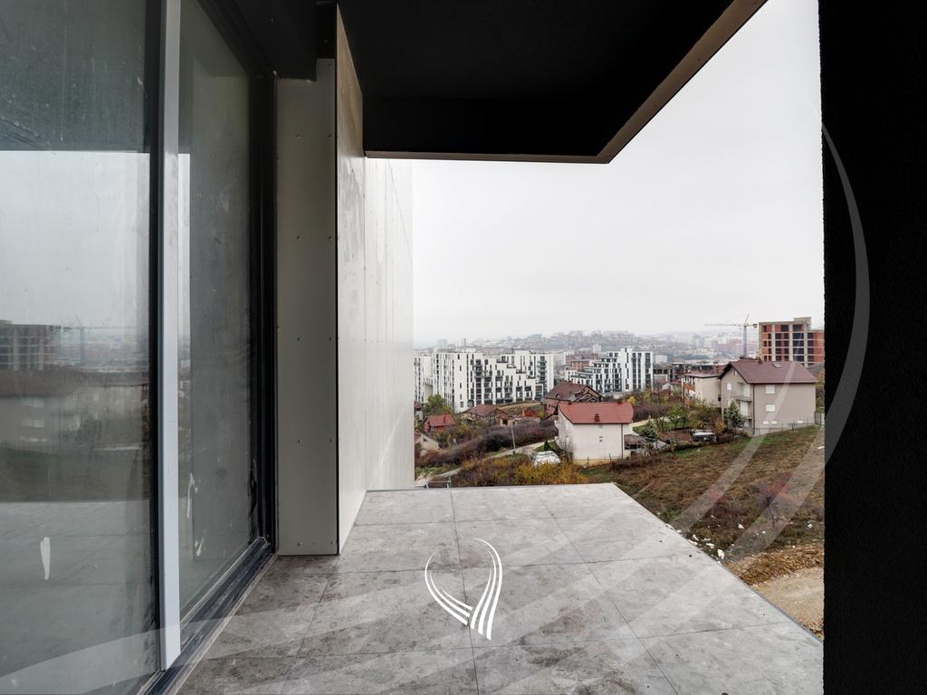 Banesë me 2 dhoma gjumi në shitje në lagjen Prishtina e Re7