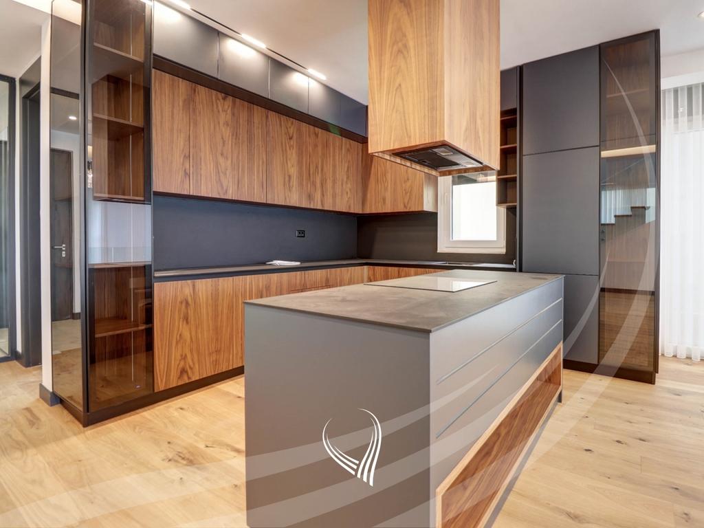 Shtëpi 340m2 me qira në lagjen Marigona Hill6