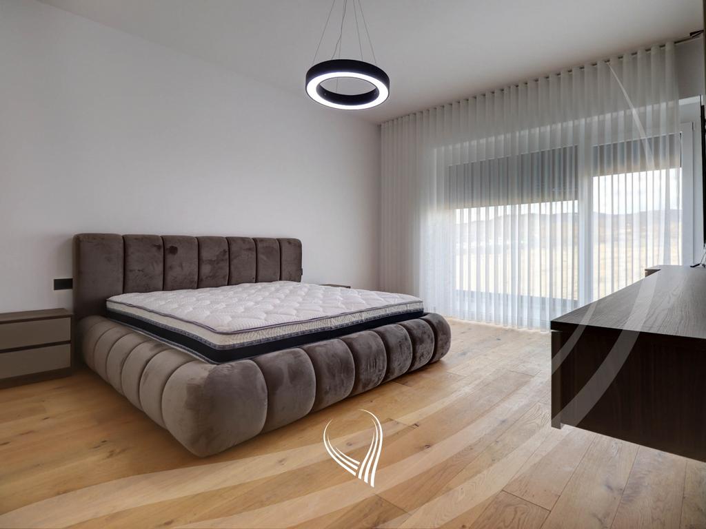 Shtëpi 340m2 me qira në lagjen Marigona Hill8