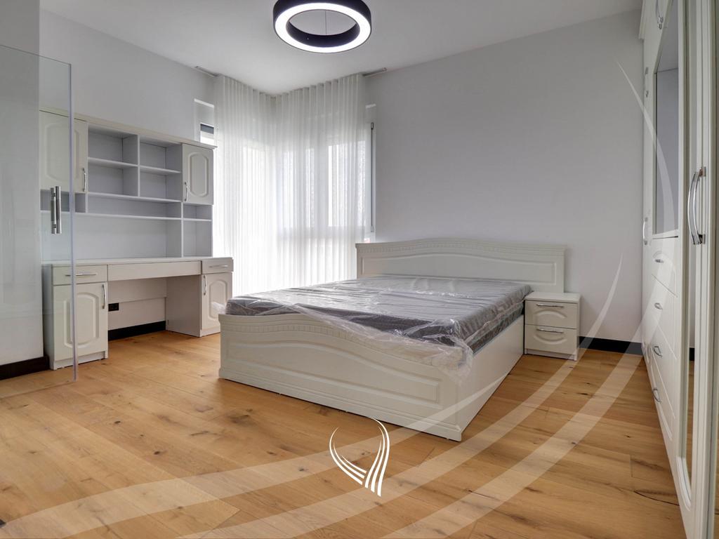 Shtëpi 340m2 me qira në lagjen Marigona Hill9