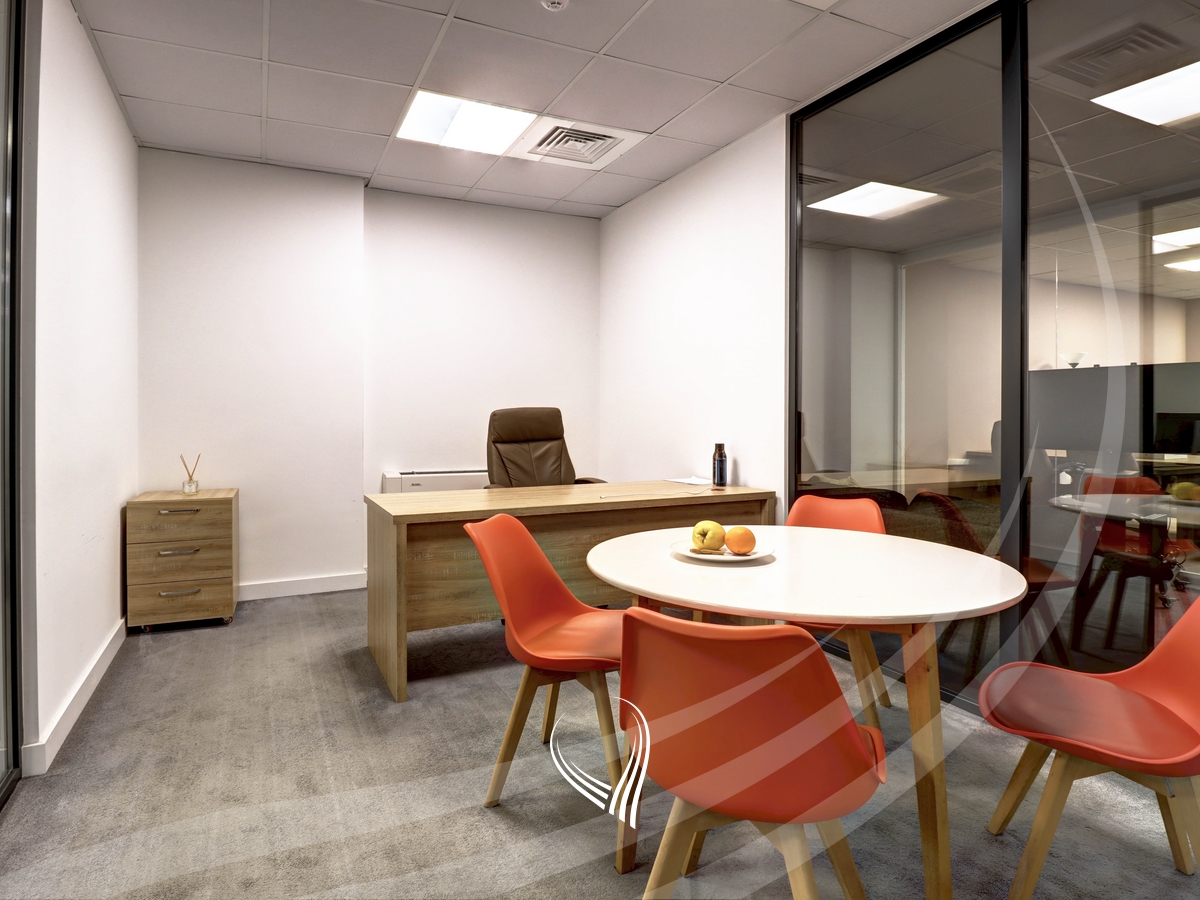 Office 667m2 for rent in the Lakrishte neighborhood - Icon Tower8