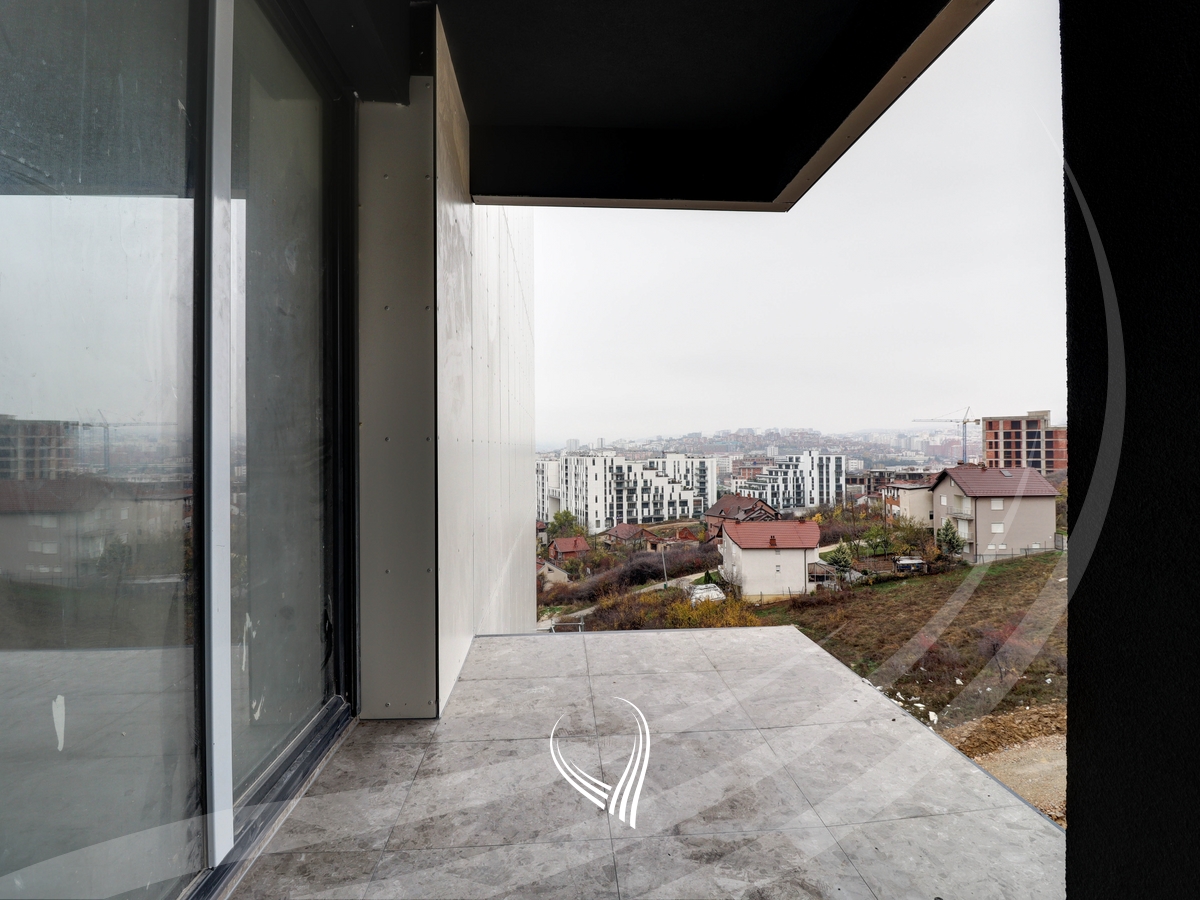 Banesë me 2 dhoma gjumi në shitje në lagjen Prishtina e Re7