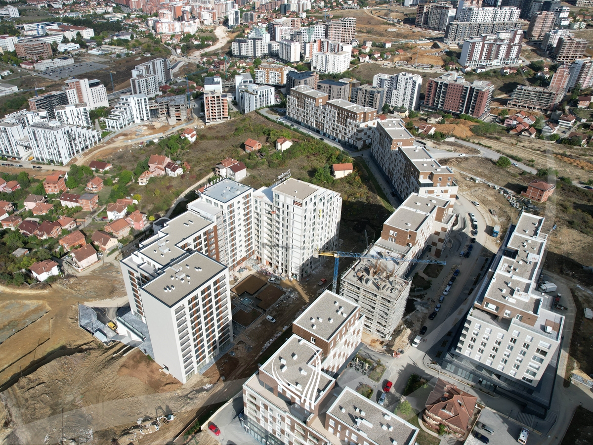 Banesë me 2 dhoma gjumi në shitje në lagjen Prishtina e Re11