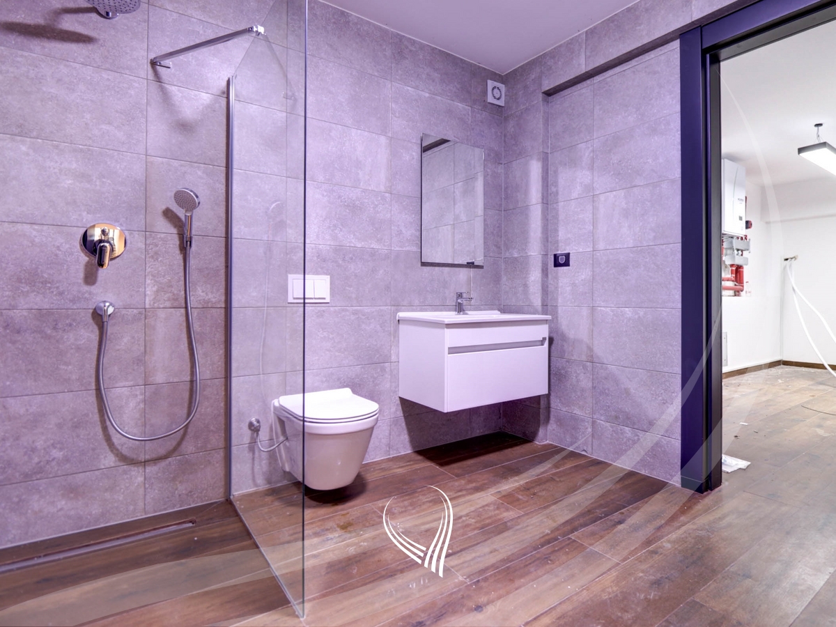 Shtëpi 340m2 me qira në lagjen Marigona Hill18