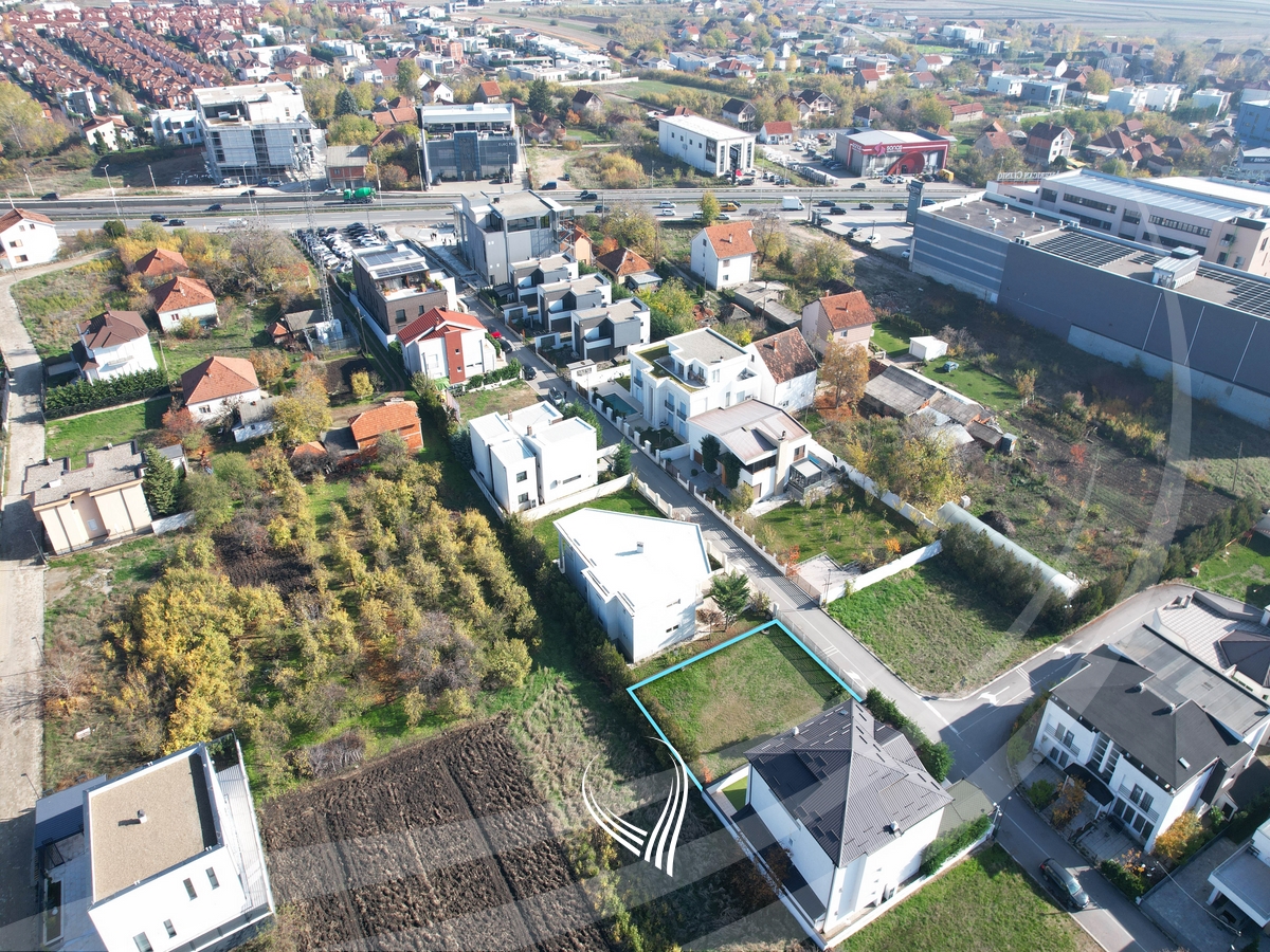 3.41 ares of land for sale in Çagllavicë – Marigona 2 neighborhood5