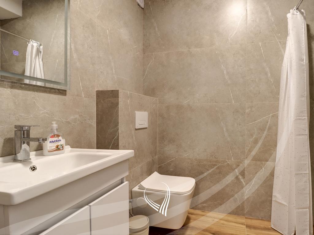 2-bedroom apartment for rent in the Prishtina e Re neighborhood10