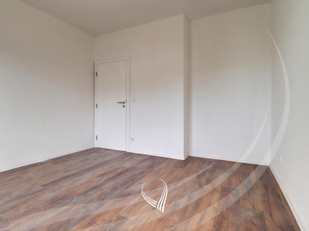 Banesë me 2 dhoma gjumi në shitje në lagjen Mati 15