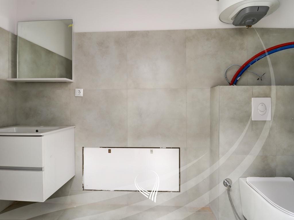 100m2 premises for rent in the Lakrishtë neighborhood5