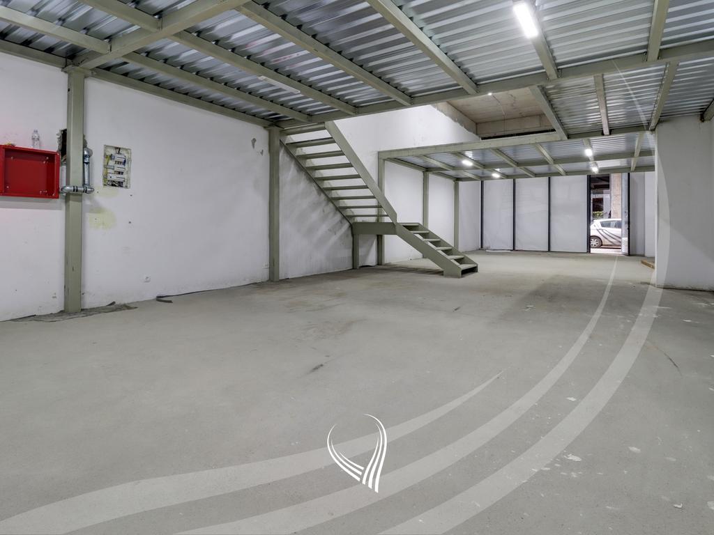 200m2 premises for rent in the Lakrishtë neighborhood3