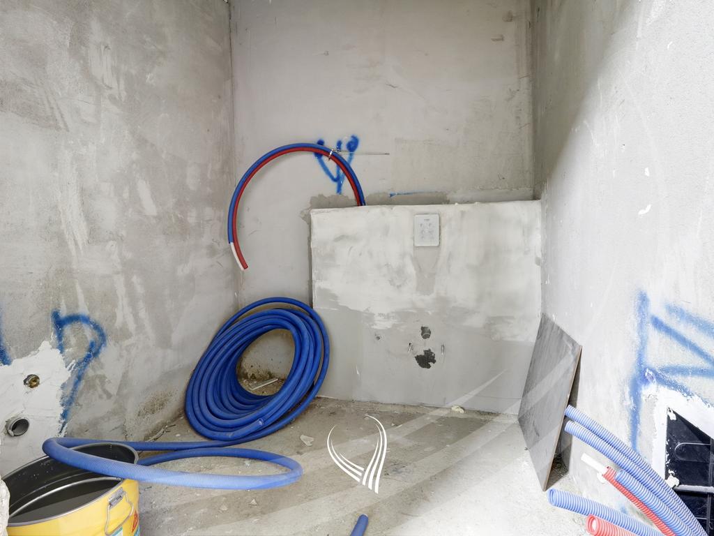 200m2 premises for rent in the Lakrishtë neighborhood6