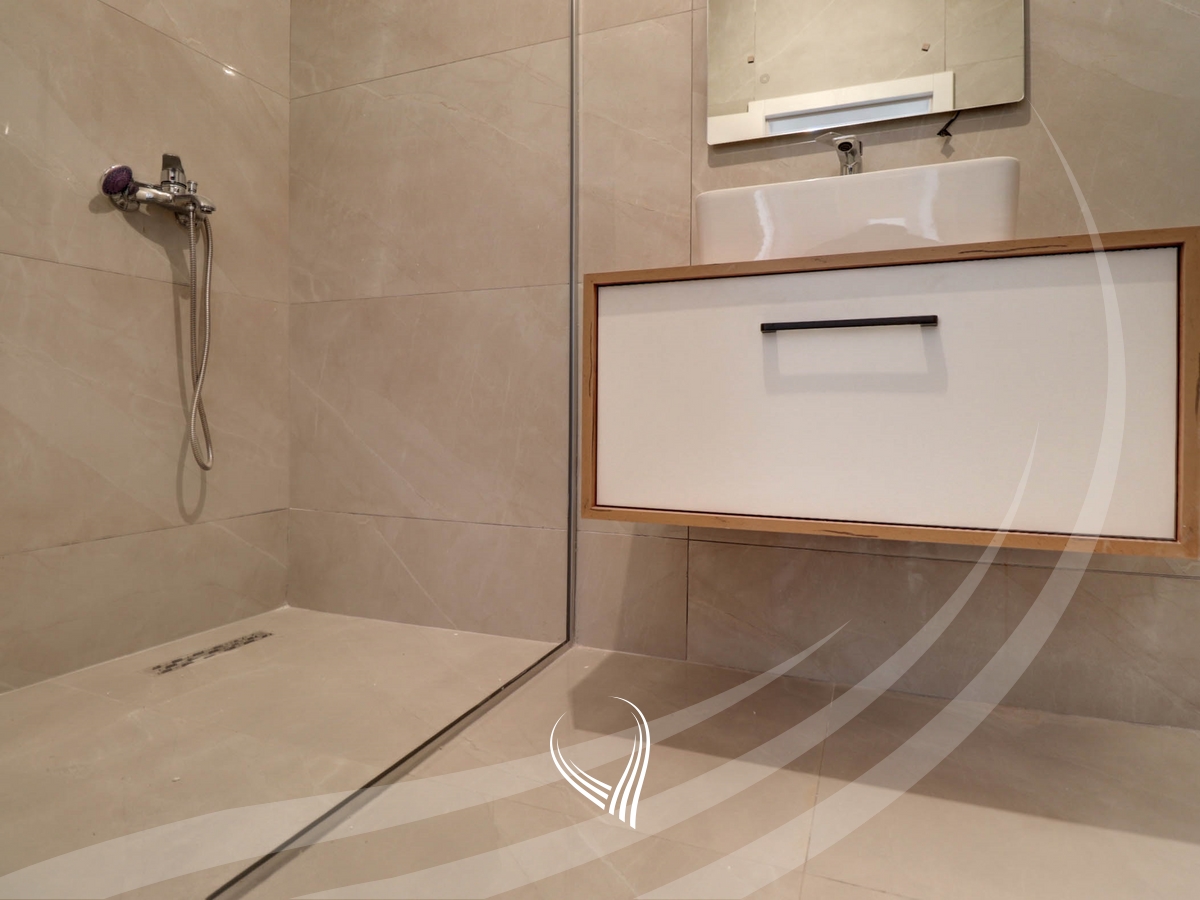 Banesë me 2 dhoma gjumi në shitje në lagjen Mati 17