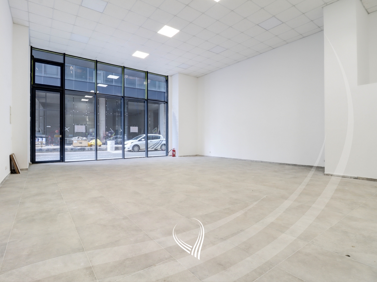 100m2 premises for rent in the Lakrishtë neighborhood1