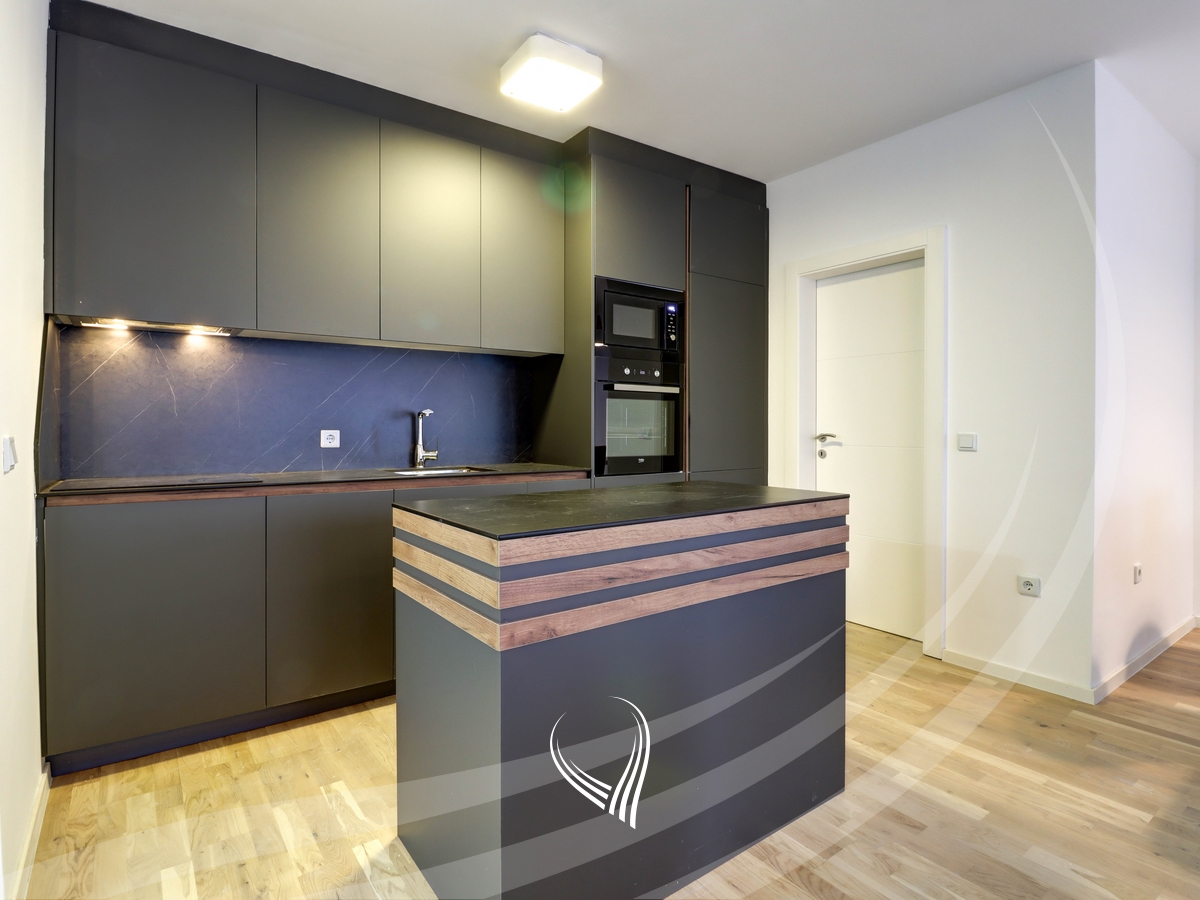 Banesë me 3 dhoma gjumi me qira në lagjen Prishtina e Re5