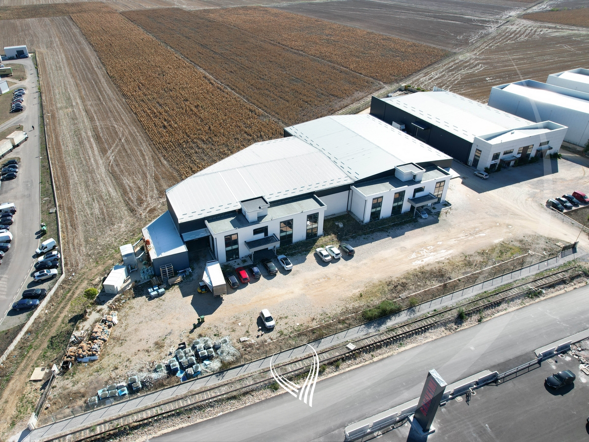 Depo 2,950m2 me qira në Suhadoll – afër Marigona Residence2